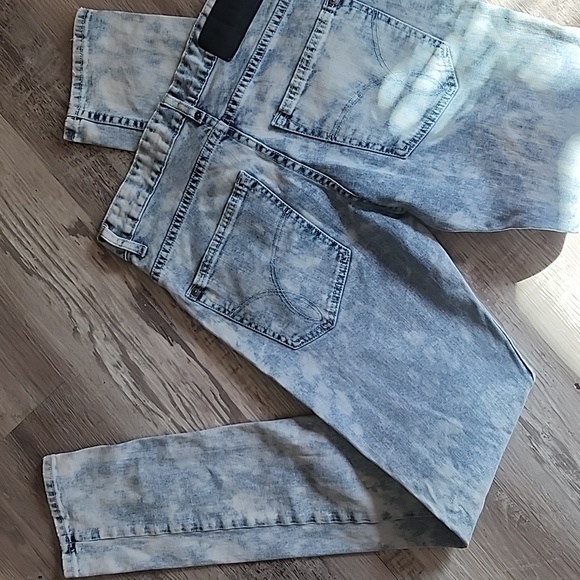 Calvin Klein Slim skinny Button Fly 29x32 Denim Jeans Bleach Dyed Look - Picture 2 of 11